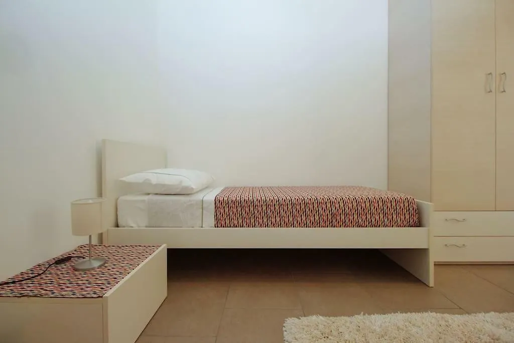 Spacious And New Apt In Citta Studi Milan 0*,