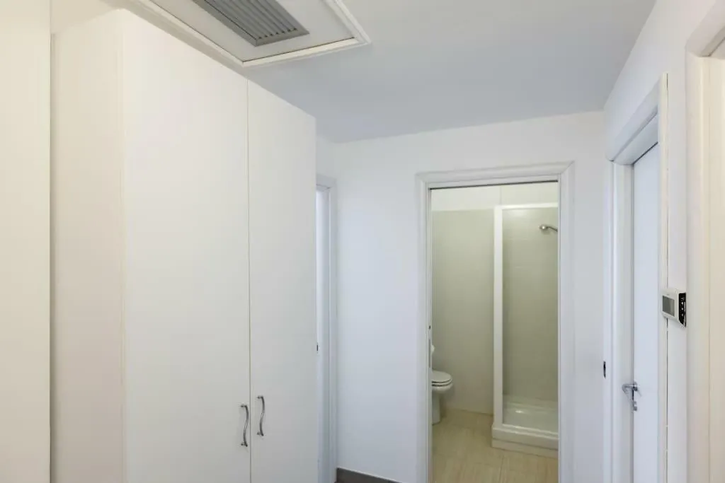 Spacious And New Apt In Citta Studi Milan Apartment