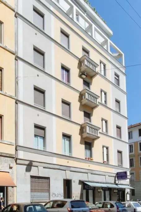 Spacious And New Apt In Citta Studi Milan