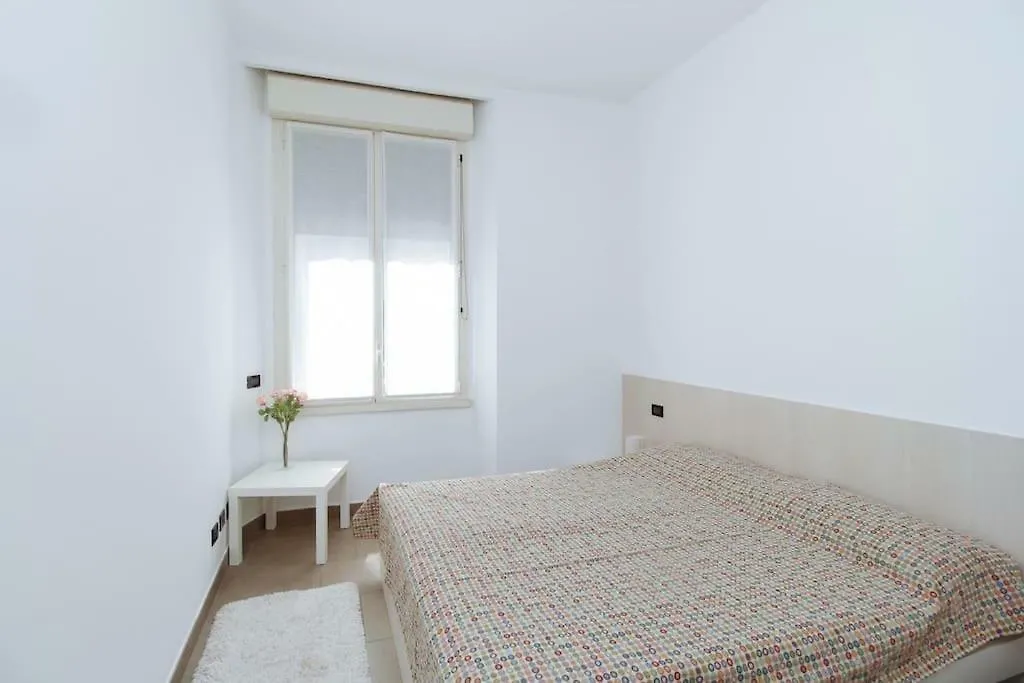 Apartment Spacious And New Apt In Citta Studi Milan