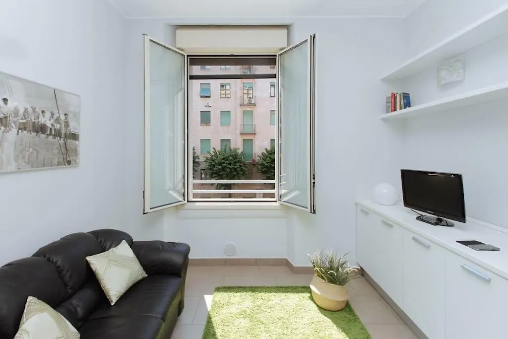 Spacious And New Apt In Citta Studi Milan