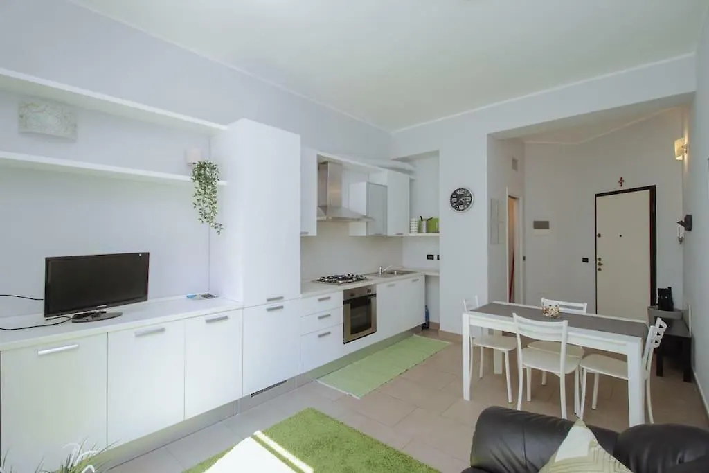 Apartment Spacious And New Apt In Citta Studi Milan Italy