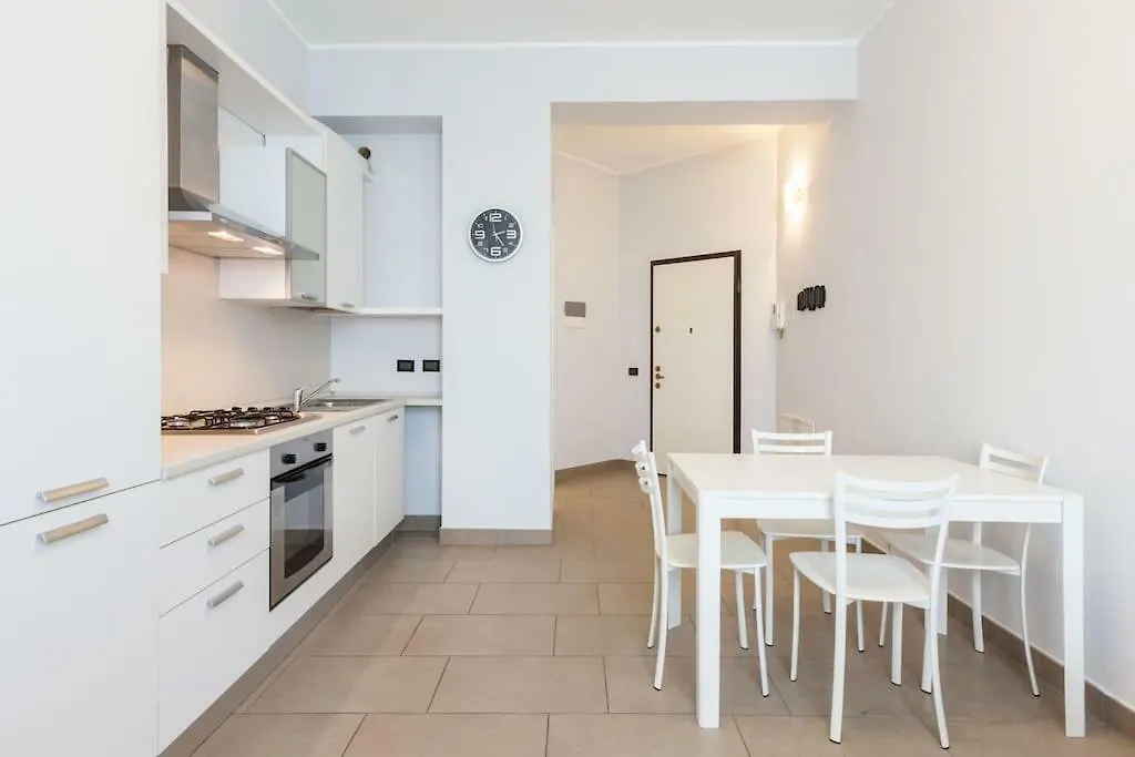 Spacious And New Apt In Citta Studi Milan Apartment