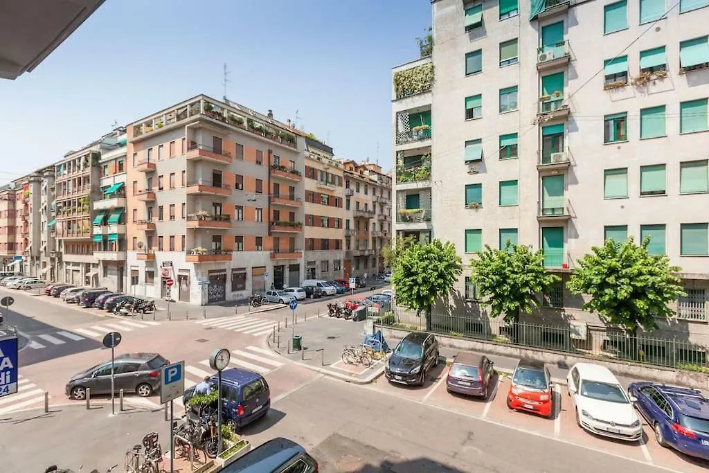 Spacious And New Apt In Citta Studi Milan